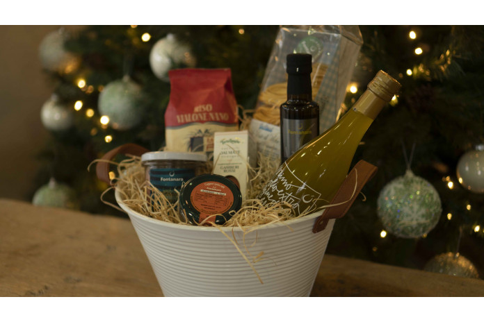 Bucket: Oil, Fettuccine, Rice, Olives, Capers, Almond