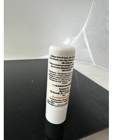 Lip stick with extra virgin olive oil