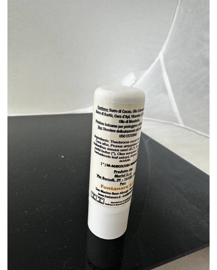 Lippenbalsam mit extra nativem Olivenöl